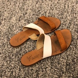 Joie Flat slide on Sandal, 7.5